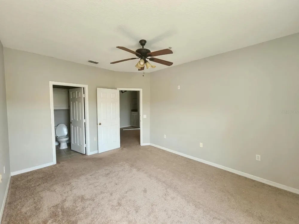 1175 LAKE SHADOW CIRCLE #4302 Maitland, FL 32751