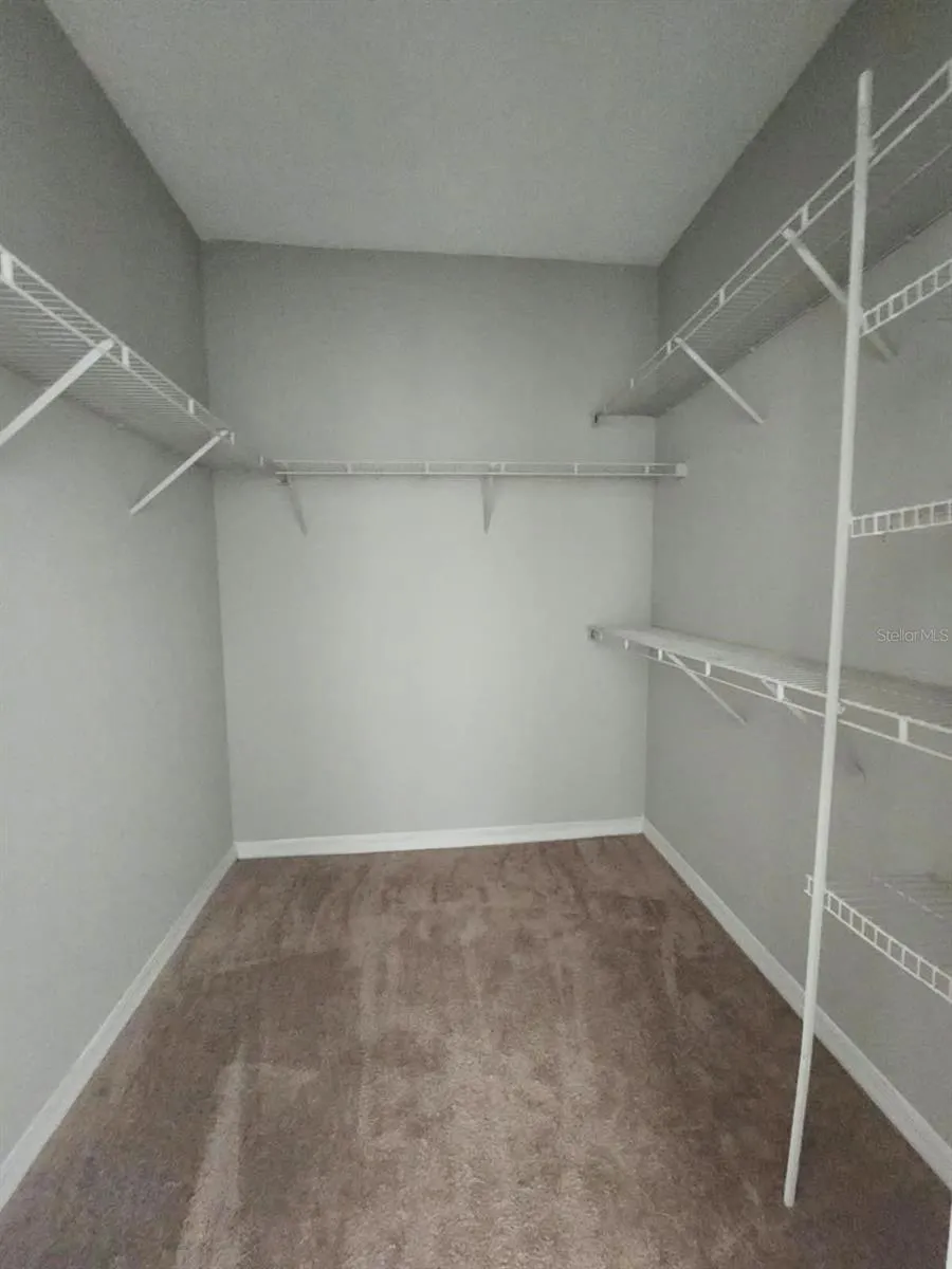 1175 LAKE SHADOW CIRCLE #4302 Maitland, FL 32751