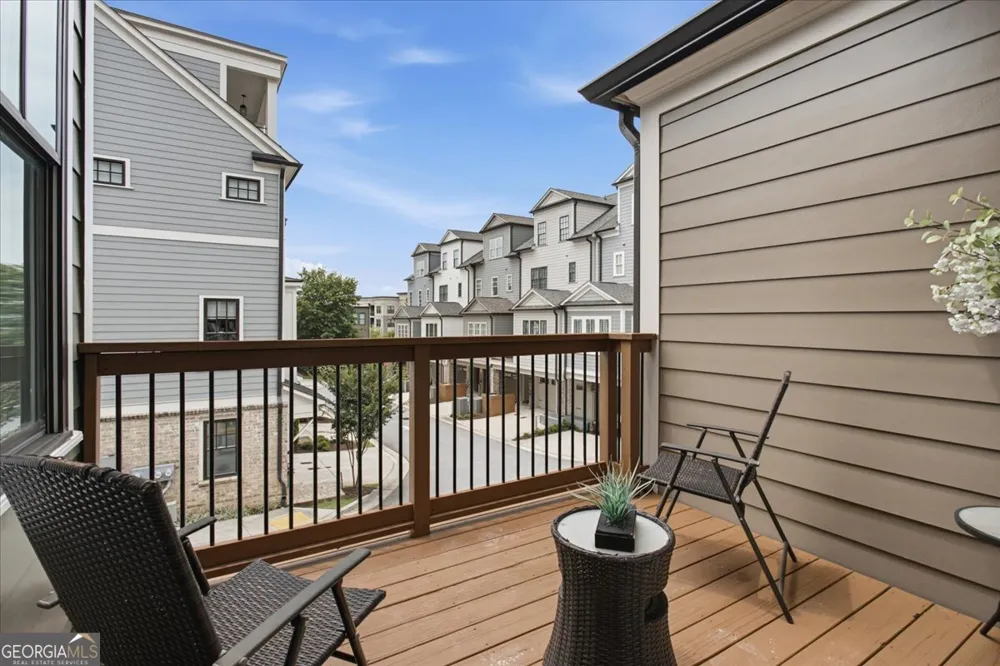 976 Memorial WALK SE Atlanta, GA 30316