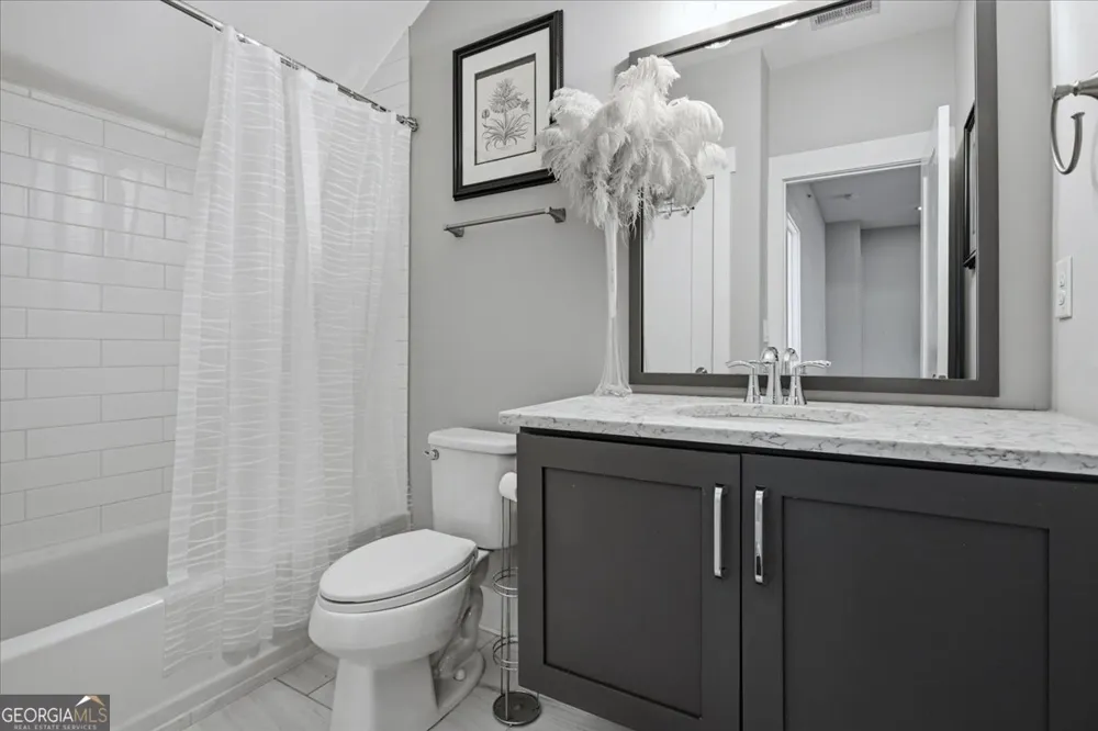 976 Memorial WALK SE Atlanta, GA 30316