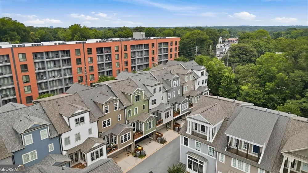 976 Memorial WALK SE Atlanta, GA 30316