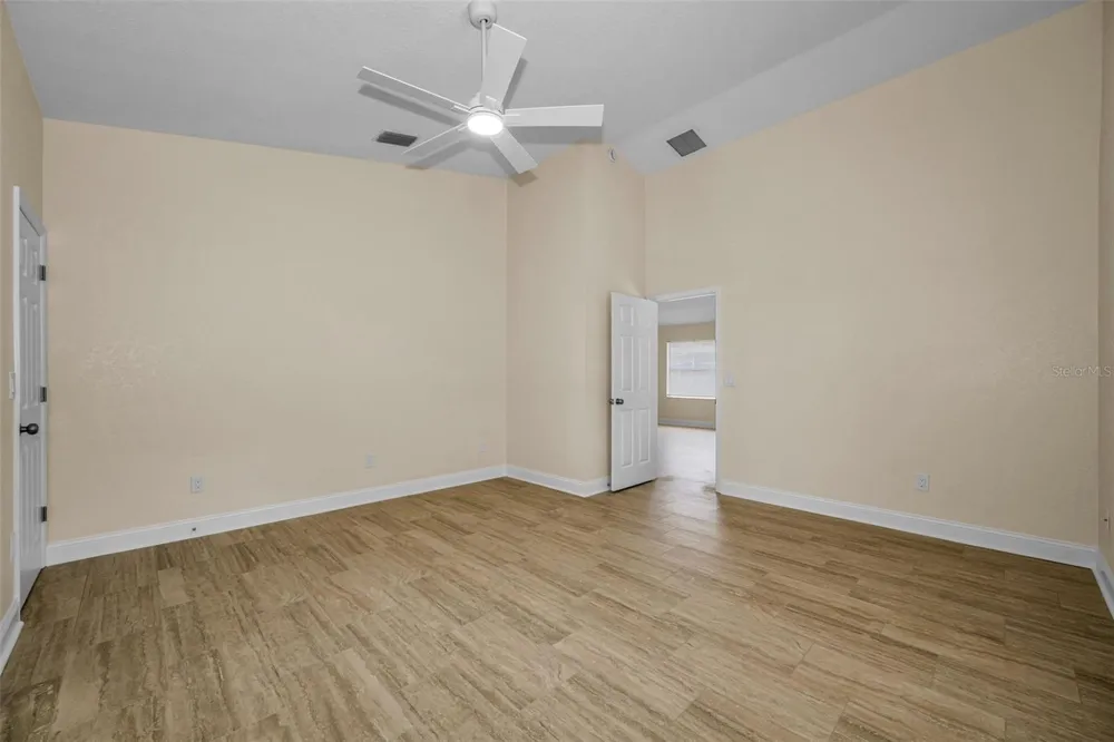 1874 FEATHER TREE CIRCLE Clearwater, FL 33765