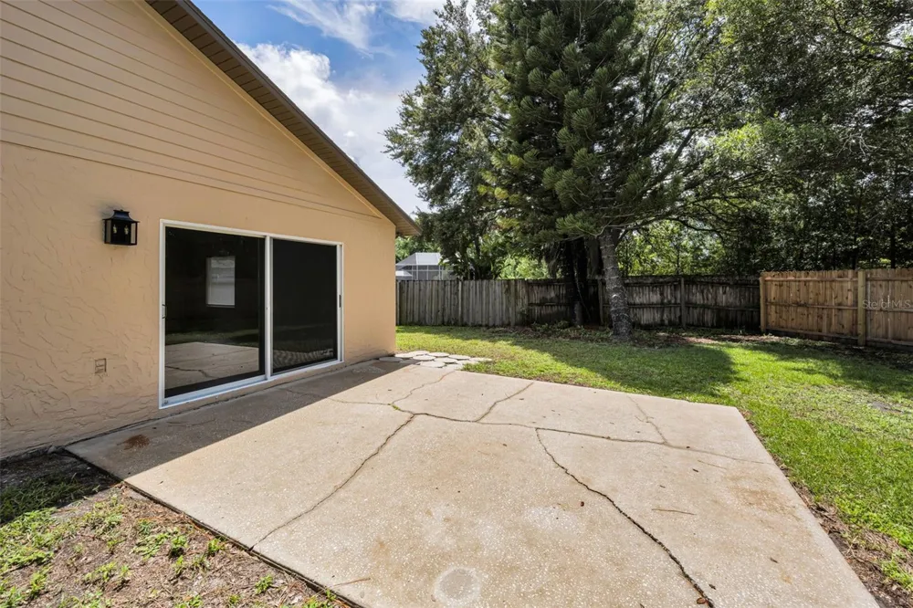1874 FEATHER TREE CIRCLE Clearwater, FL 33765