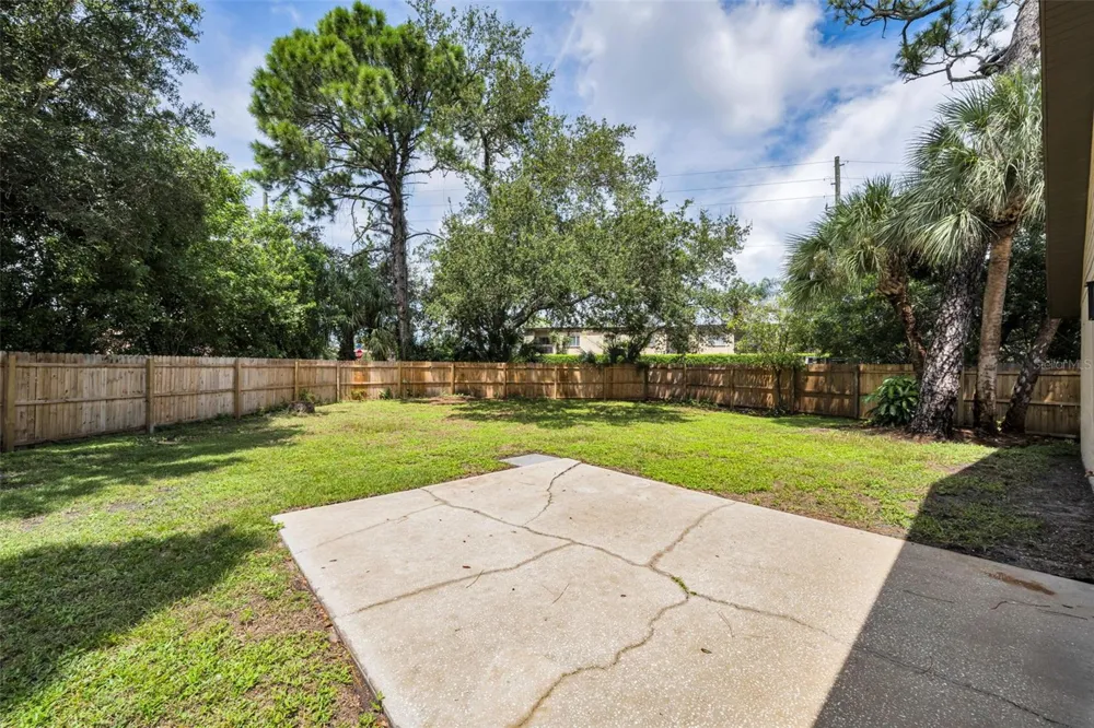 1874 FEATHER TREE CIRCLE Clearwater, FL 33765
