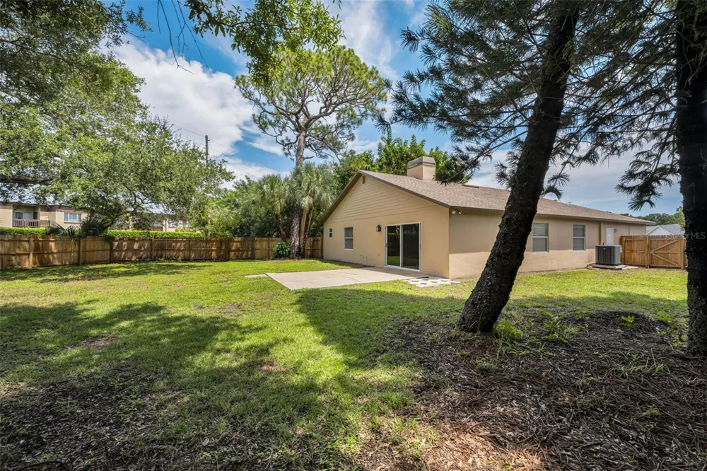 1874 FEATHER TREE CIRCLE Clearwater, FL 33765