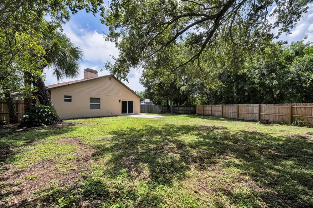 1874 FEATHER TREE CIRCLE Clearwater, FL 33765