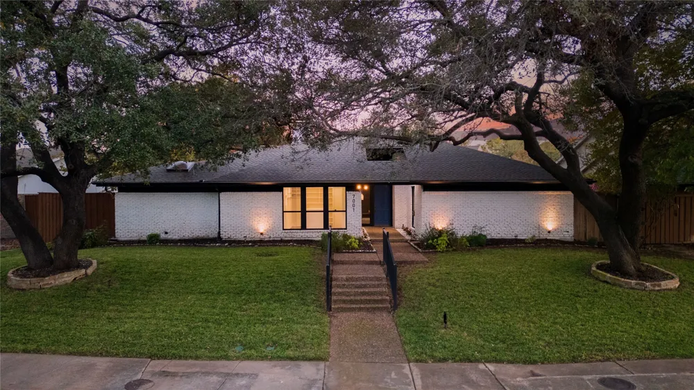 7001 Rocky Top Circle Dallas, TX 75252