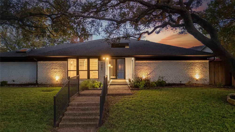 7001 Rocky Top Circle Dallas, TX 75252