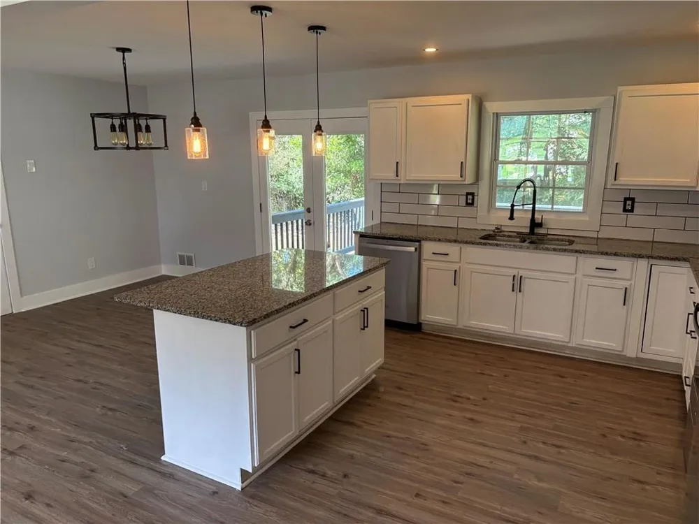 3972 Emerald North Drive Decatur, GA 30035