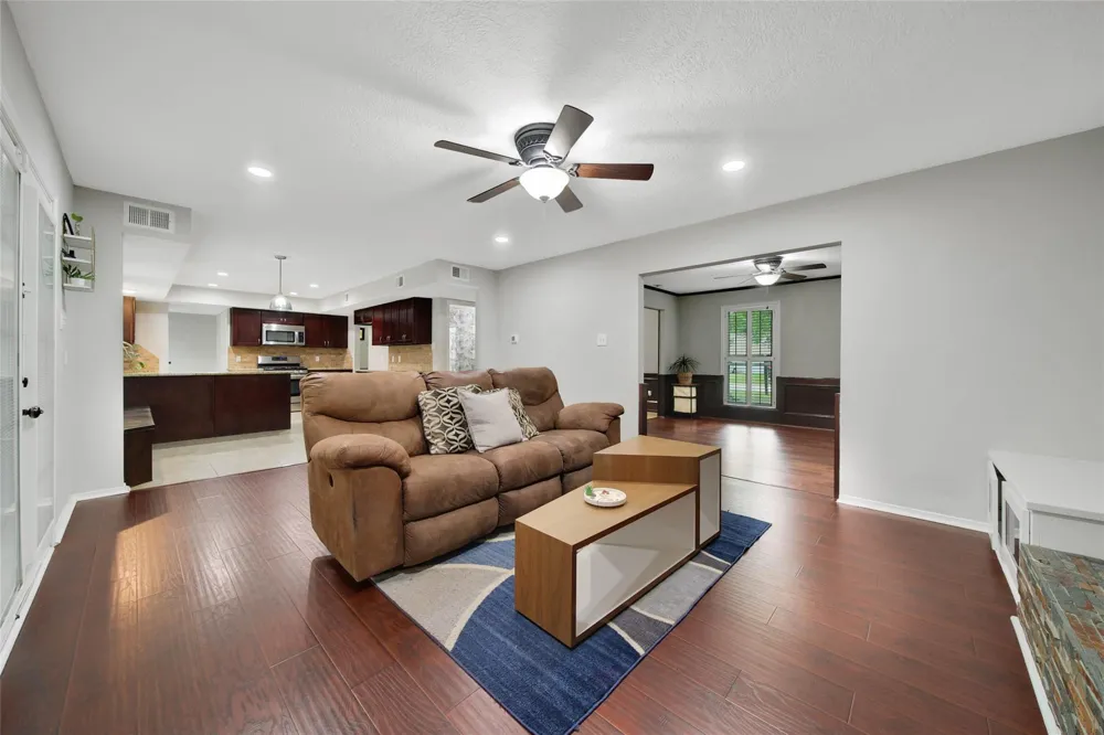 180 Maple Branch Street The Woodlands, TX 77380