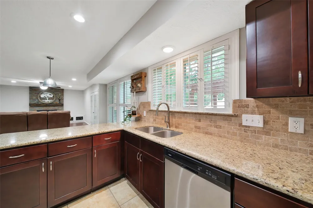 180 Maple Branch Street The Woodlands, TX 77380