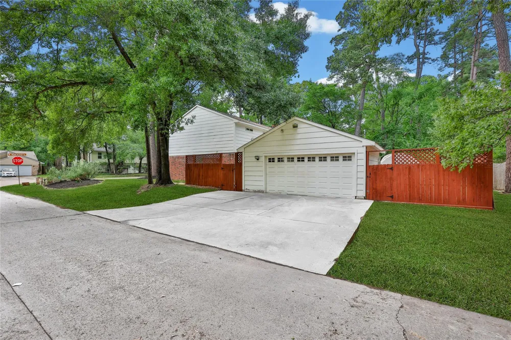 180 Maple Branch Street The Woodlands, TX 77380