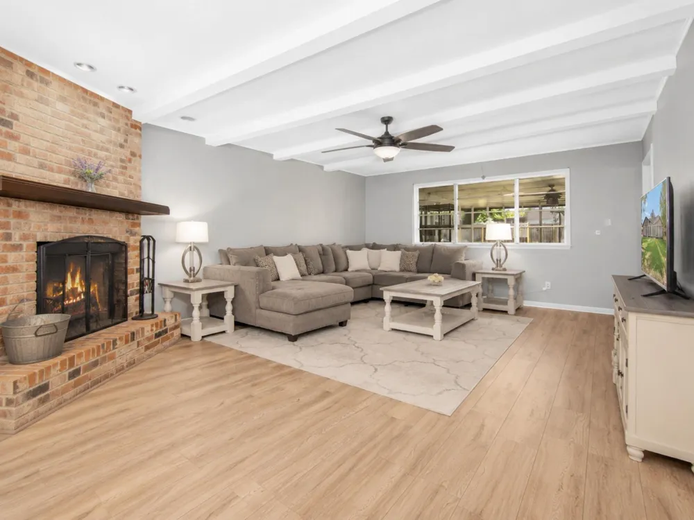 1311 Creek Hollow Drive Seabrook, TX 77586