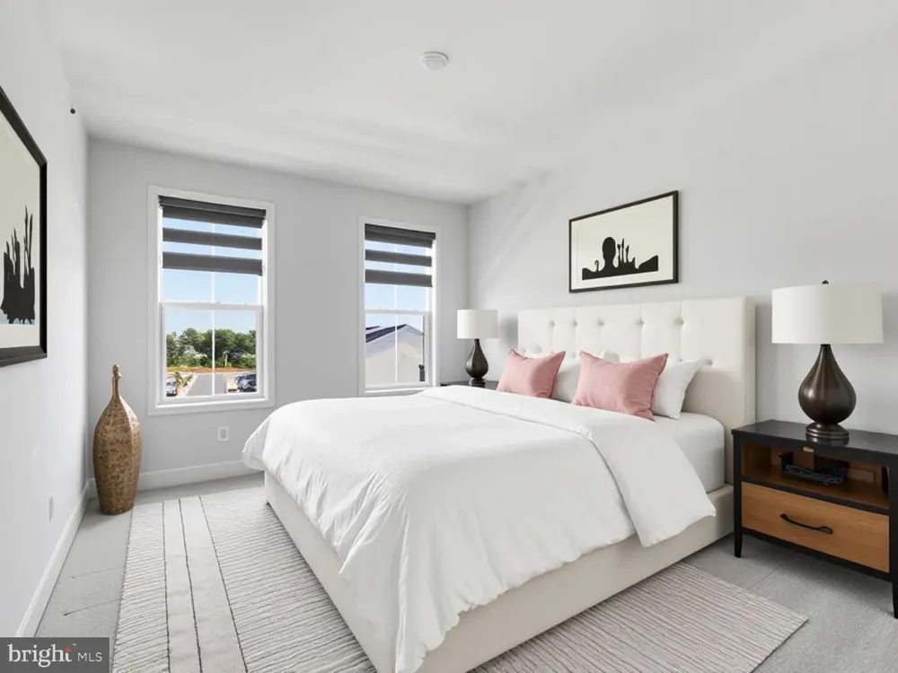 43342 FARRINGDON SQUARE Ashburn, VA 20148