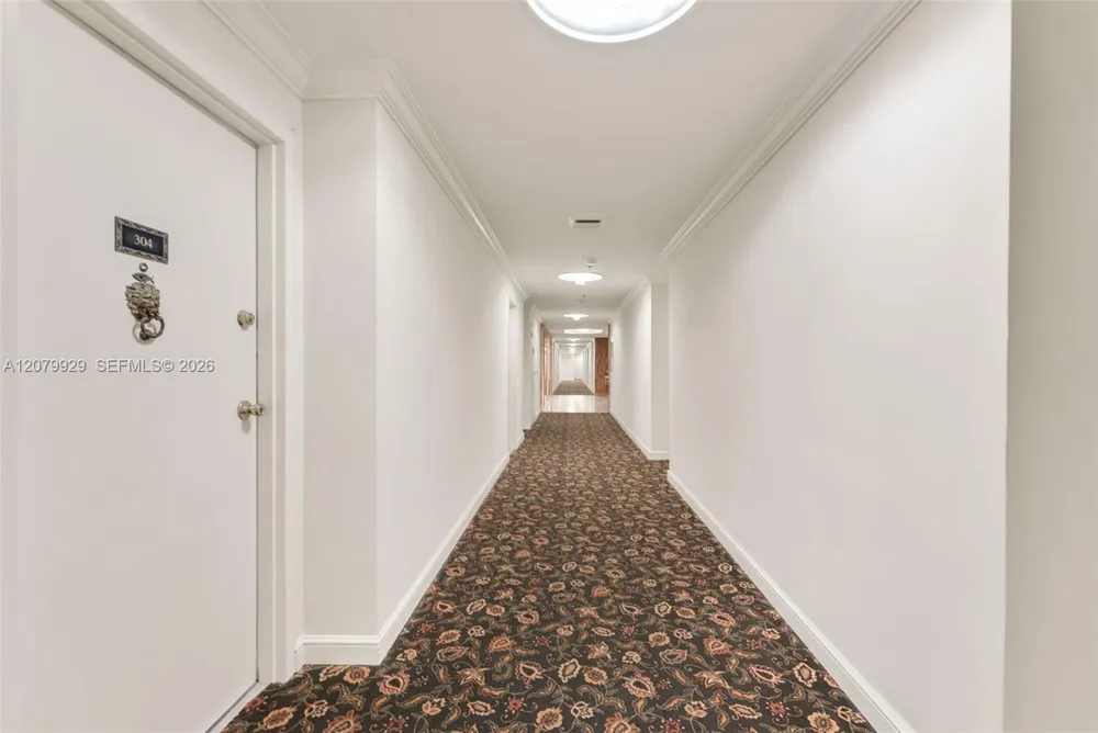 700 Biltmore Way #304 Coral Gables, FL 33134