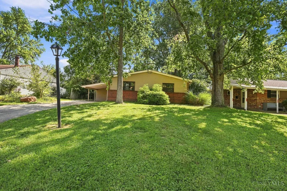 5690 Long Field Drive Miami, OH 45150