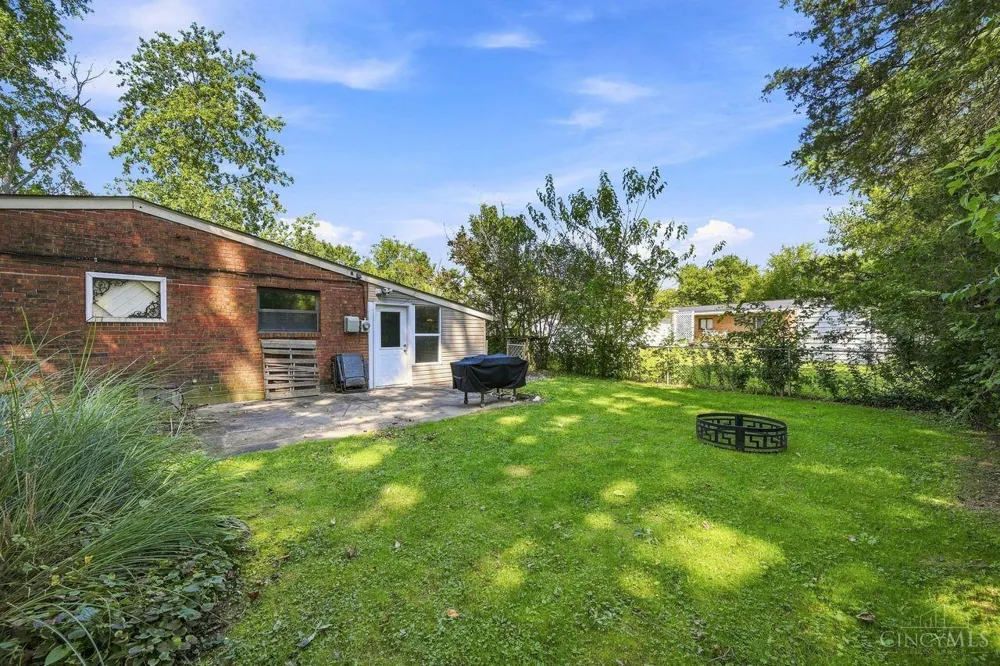 5690 Long Field Drive Miami, OH 45150