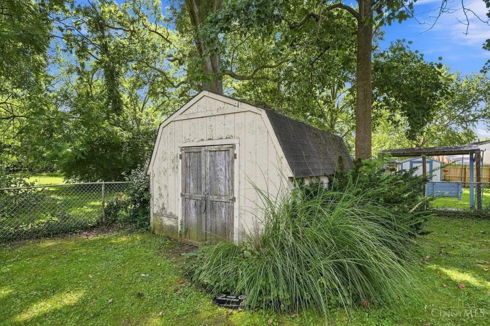 5690 Long Field Drive Miami, OH 45150