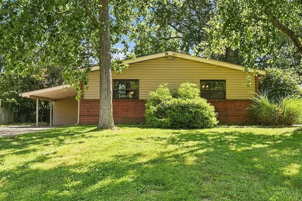 5690 Long Field Drive Miami, OH 45150