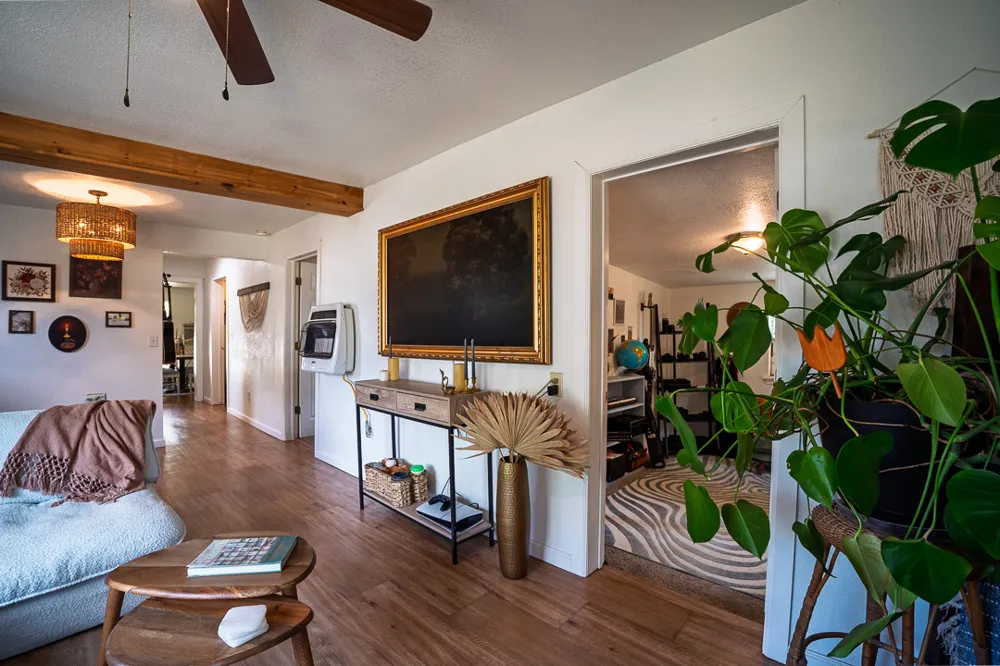 608 W Coleman Colbert, OK 74733