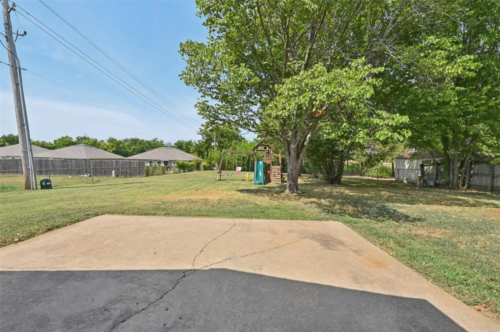 1400 S 28th Street Broken Arrow, OK 74014