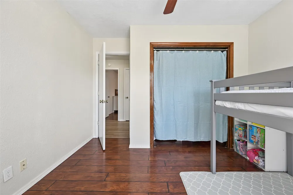 1400 S 28th Street Broken Arrow, OK 74014