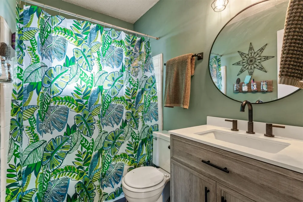 1848 S 123rd EastAvenue Tulsa, OK 74128