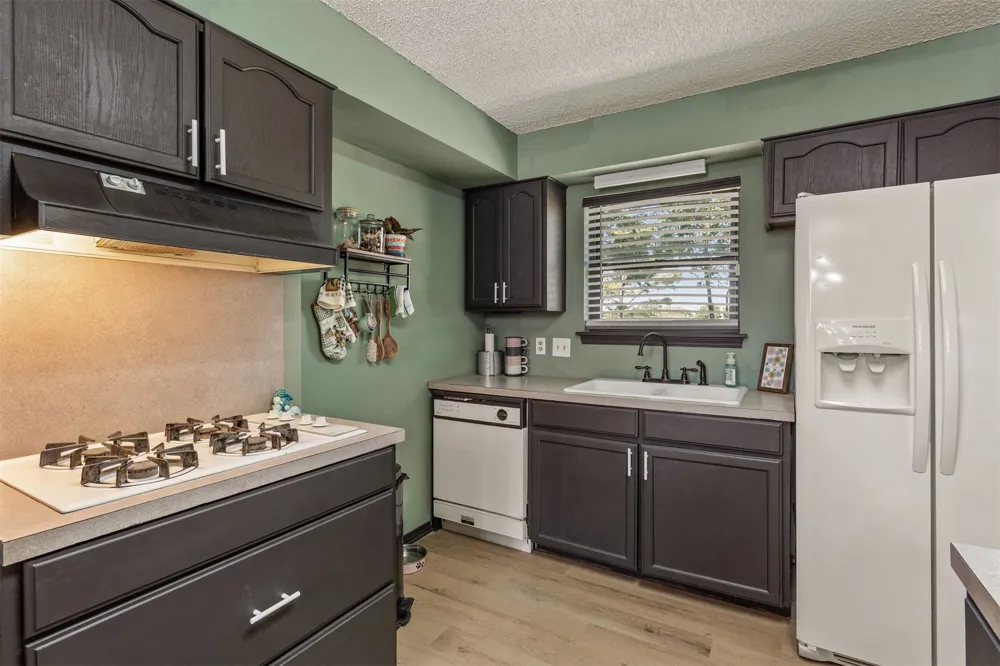 1848 S 123rd EastAvenue Tulsa, OK 74128