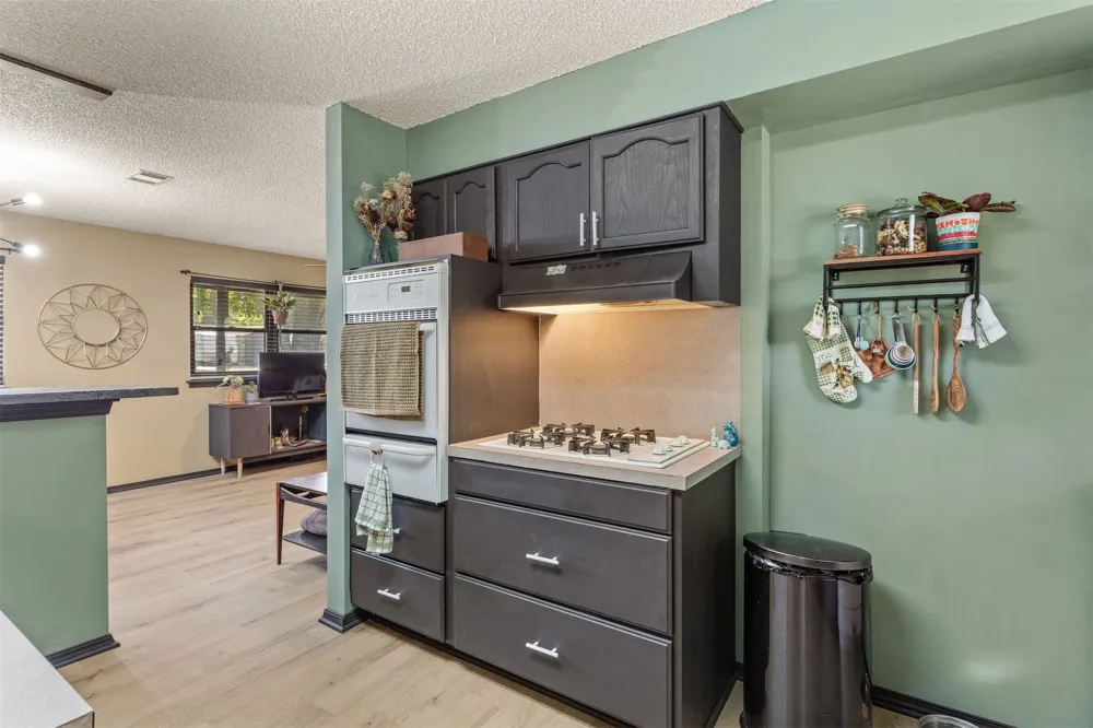 1848 S 123rd EastAvenue Tulsa, OK 74128
