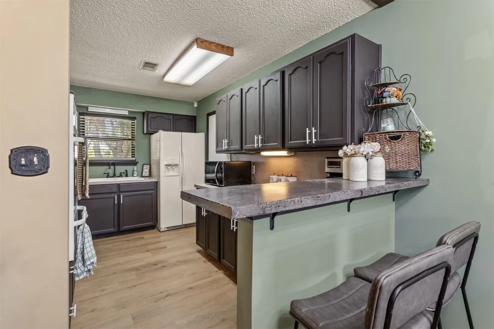 1848 S 123rd EastAvenue Tulsa, OK 74128