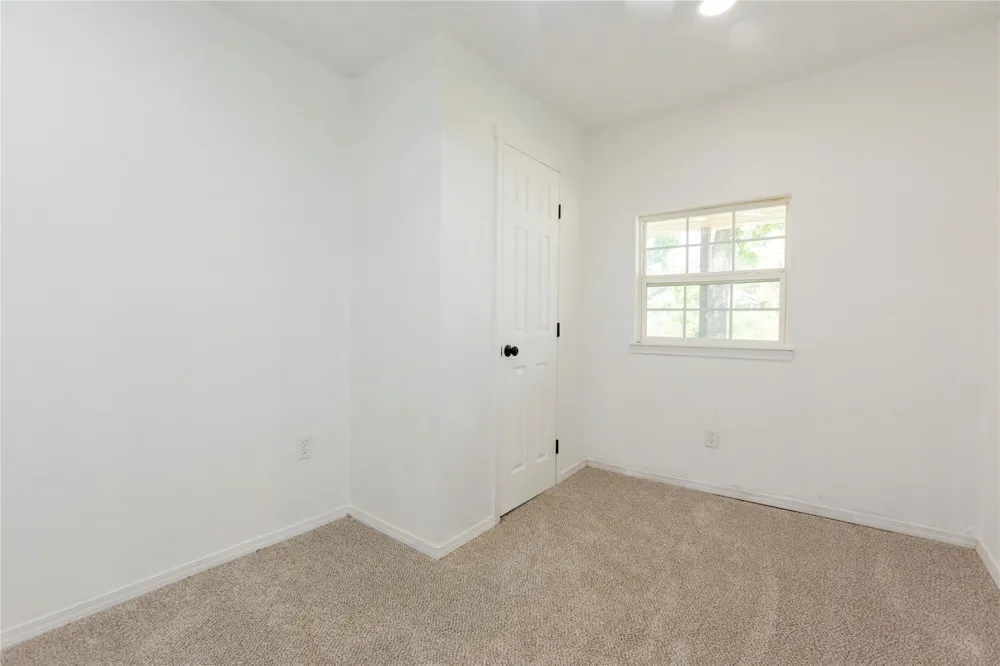 214 W Ada Avenue Wilburton, OK 74578