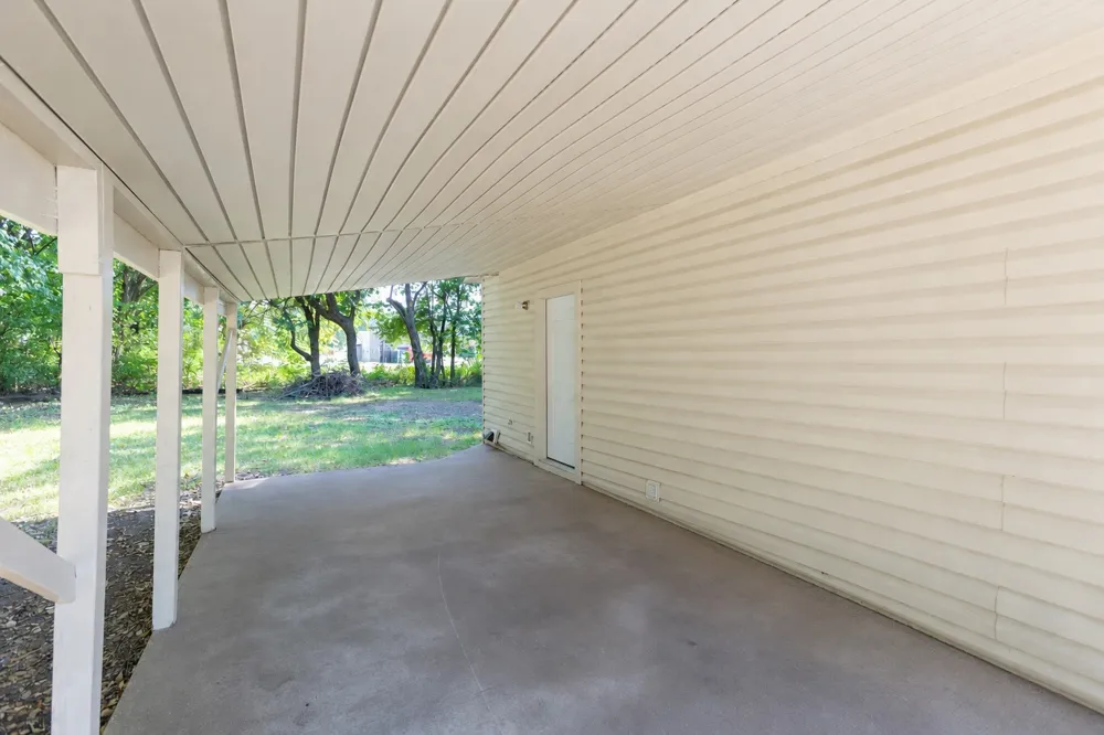 214 W Ada Avenue Wilburton, OK 74578