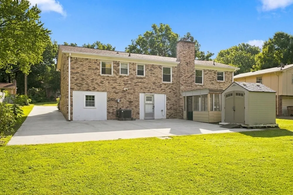2977 Cherry Hills Dr Antioch, TN 37013