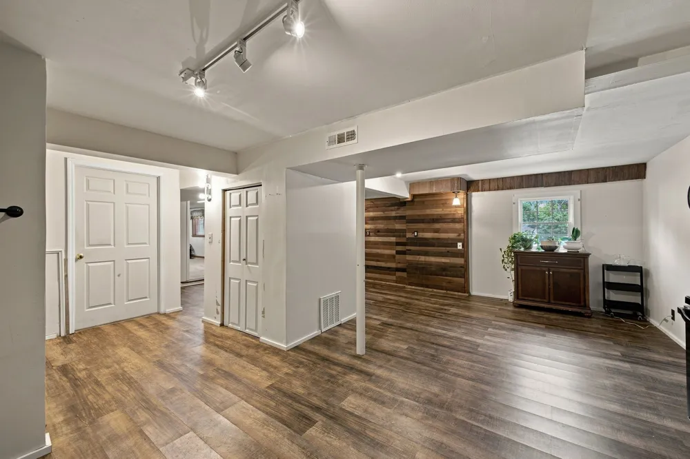 2977 Cherry Hills Dr Antioch, TN 37013
