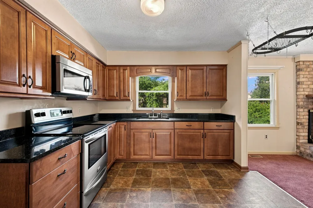 2977 Cherry Hills Dr Antioch, TN 37013
