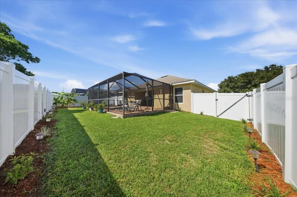 1408 LEGATTO LOOP Dundee, FL 33838
