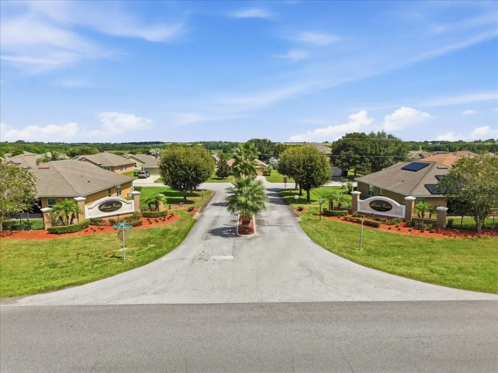 1408 LEGATTO LOOP Dundee, FL 33838