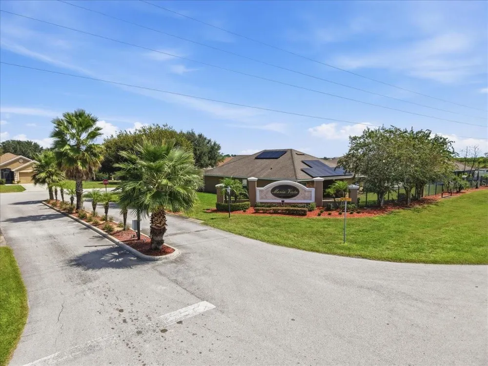 1408 LEGATTO LOOP Dundee, FL 33838