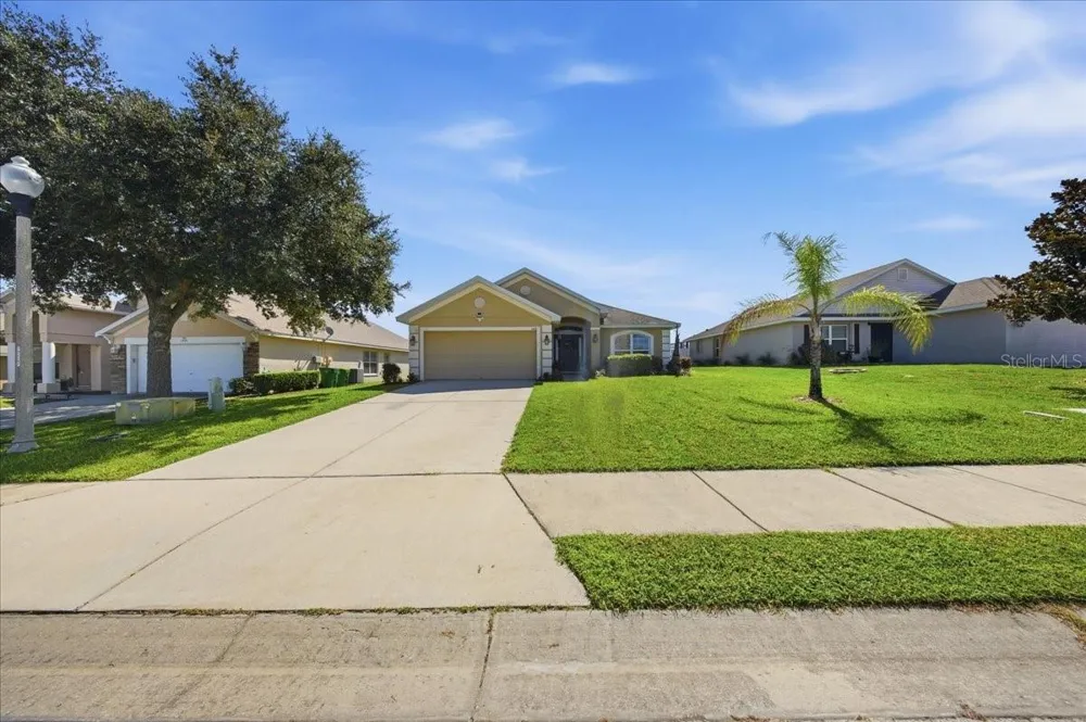 1408 LEGATTO LOOP Dundee, FL 33838