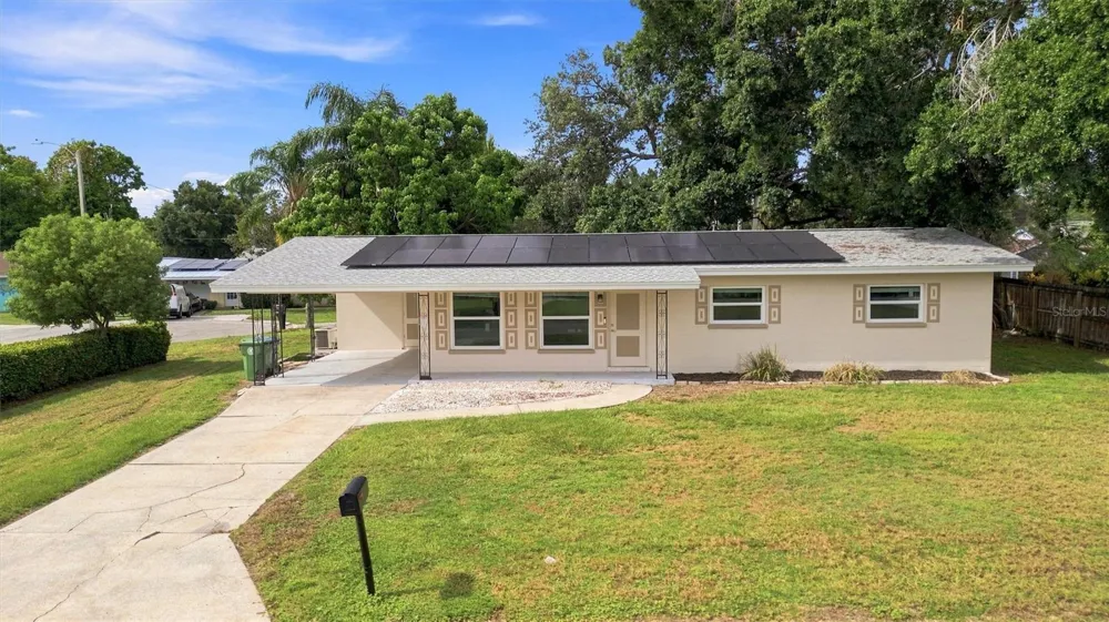 1906 15TH AVENUE DRIVE W Bradenton, FL 34205