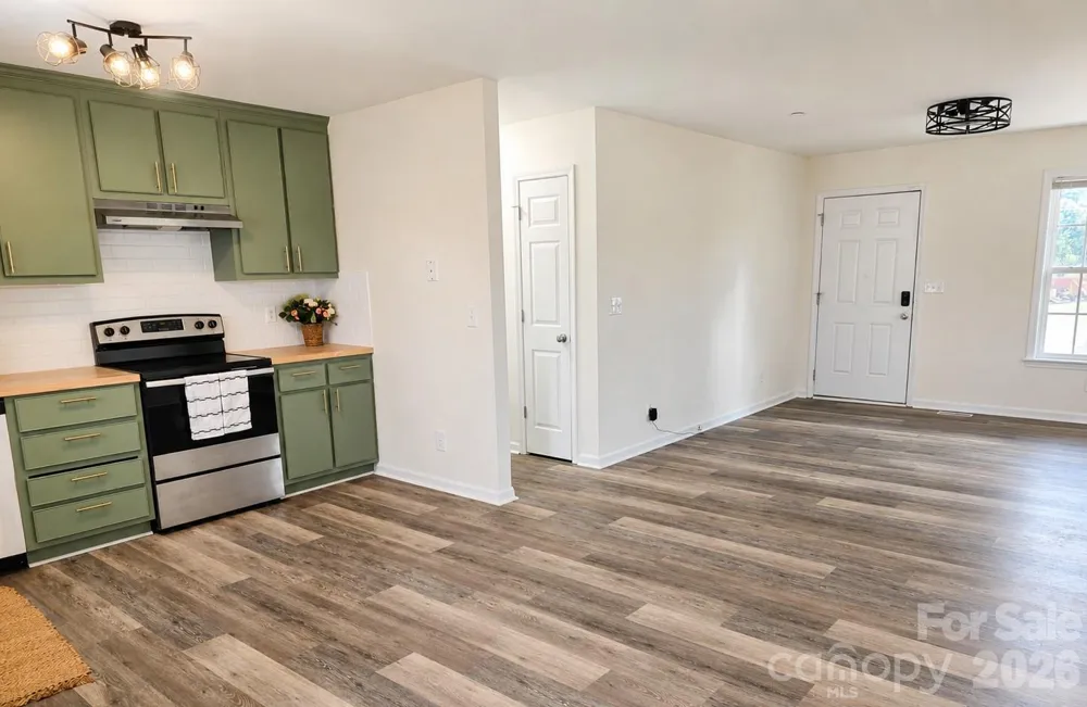 118 Oakwood Avenue Salisbury, NC 28146