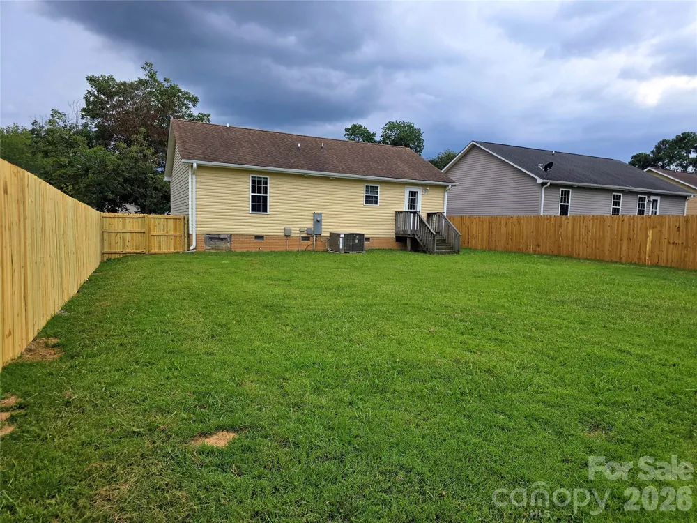 118 Oakwood Avenue Salisbury, NC 28146