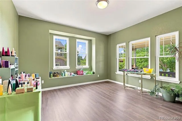 186 Coolidge Way Aurora, CO 80018