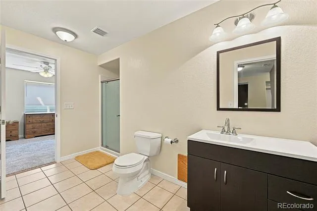 186 Coolidge Way Aurora, CO 80018
