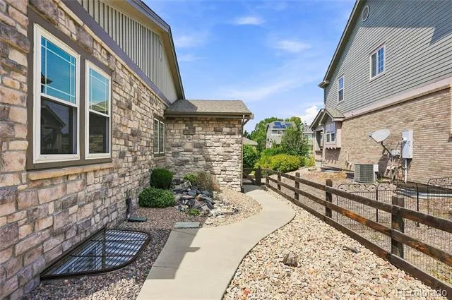 186 Coolidge Way Aurora, CO 80018