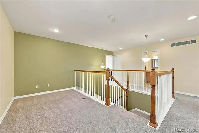 186 Coolidge Way Aurora, CO 80018