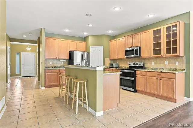 186 Coolidge Way Aurora, CO 80018