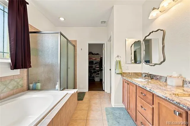 186 Coolidge Way Aurora, CO 80018