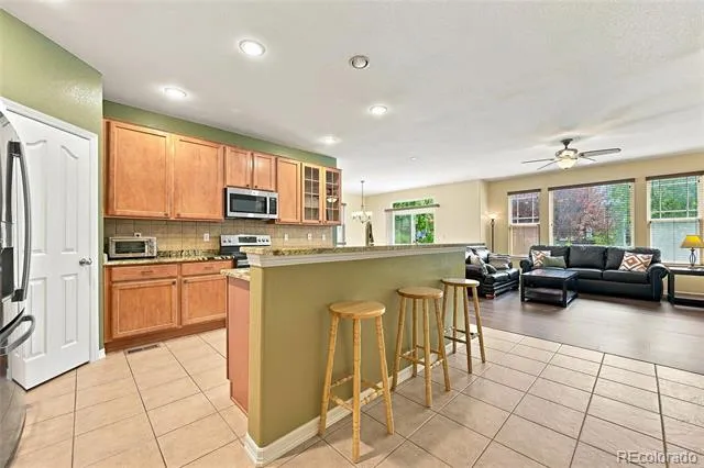 186 Coolidge Way Aurora, CO 80018