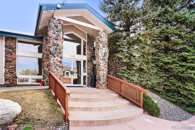 8437 Thunder Ridge Way #204 Highlands Ranch, CO 80126